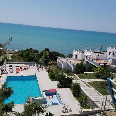 Oasis Residency Apartment Spille Exterior foto