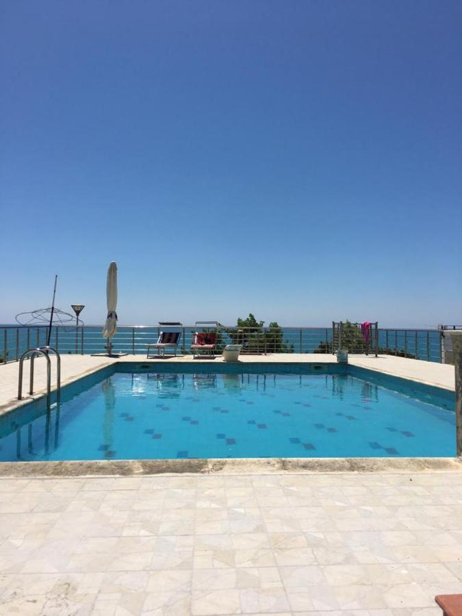 Oasis Residency Apartment Spille Exterior foto